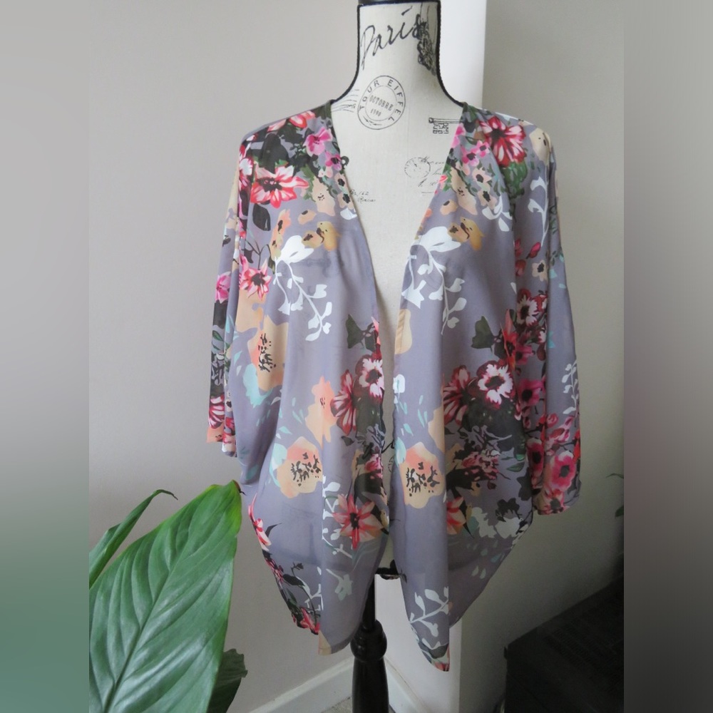 Grey Kimono Chiffon Cardigan With Floral Print